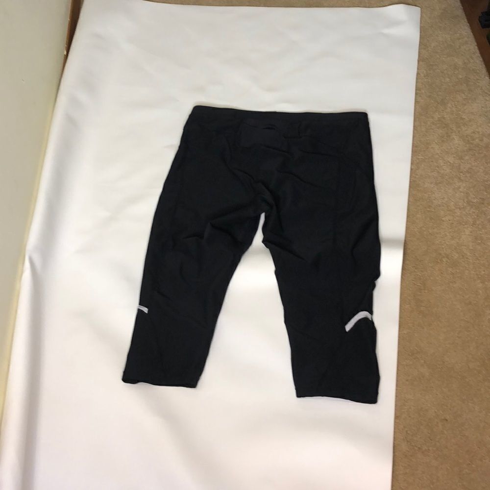 Nike workout Capri Work out leggings - Picture 4 of 7